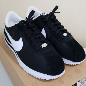 BNWT Nike Cortez Basic Nylon